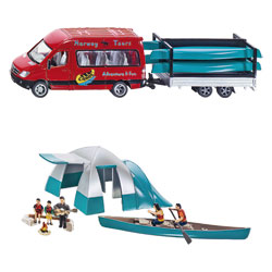 Mercedes Sprinter avec remorque à Canoë