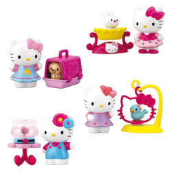 Hello Kitty avec accessoires