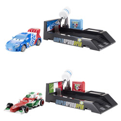 Voiture Cars 2 + propulseur Flash