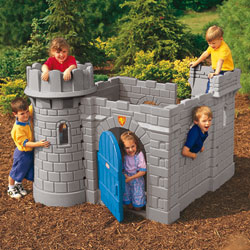Château Médiéval avec toboggan