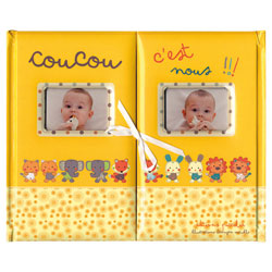 Livre de Naissance-Coucou C'est Nous