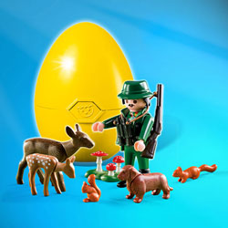 4938 - Oeuf Garde forestier avec animaux