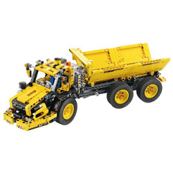 8264-Le camion-benne