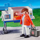 4225-Infirmière / bébé / couveuse