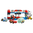 5829-Le Pit Stop