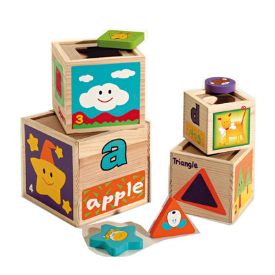 4 Cubes en bois gigogne 100758