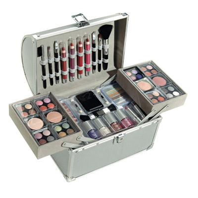 Valise maquillage chrom�e
