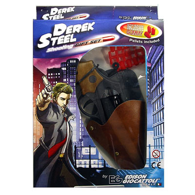 Pistolet et son étui