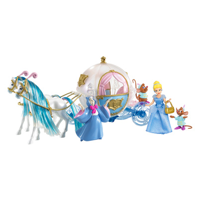 Calèche de Cendrillon et la mini princesse