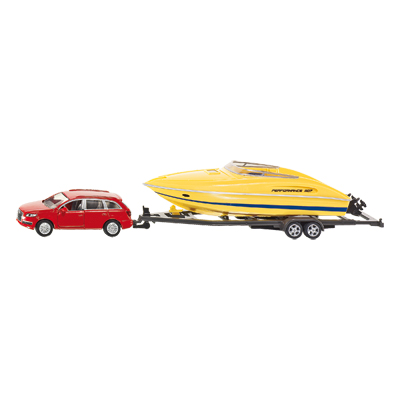 Voiture avec bateau