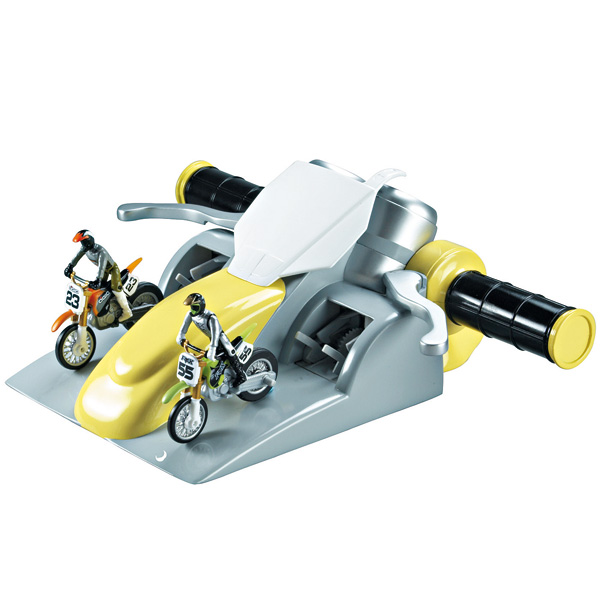 Guidon lanceur et 2 motos