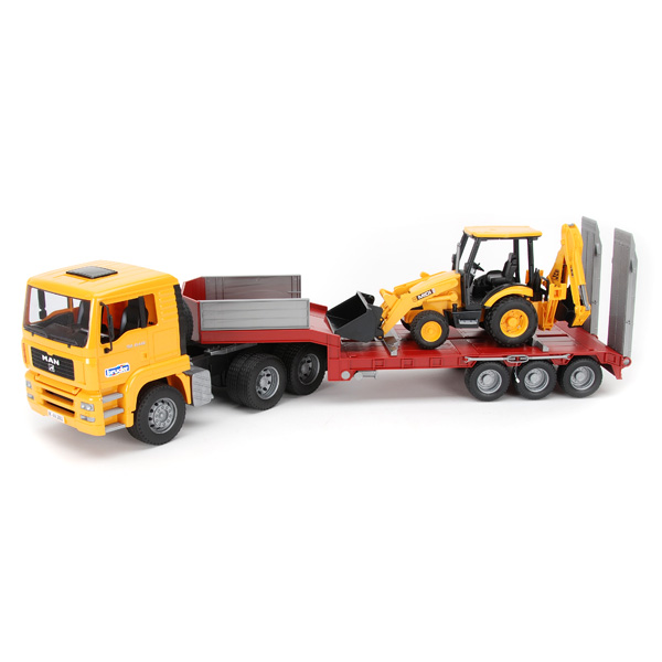 Camion de transport MAN avec tractopelle JCB 4CX