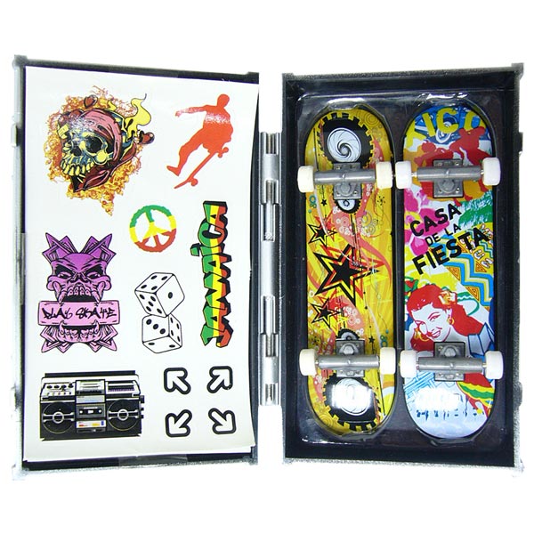 2 mini skate avec rampe+ Jeux d'adresse et sportifs + Logitoys