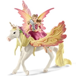 Figurine fée Feya et une licorne ailée