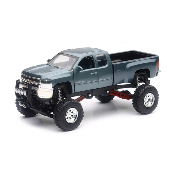 Chevrolet Silverado 2500 die cast 1/32