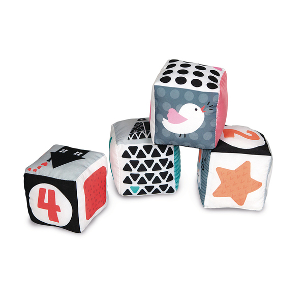Cubes D Eveil En Tissu Noir Et Blanc Clementoni King Jouet Activites D Eveil Clementoni Jeux D Eveil