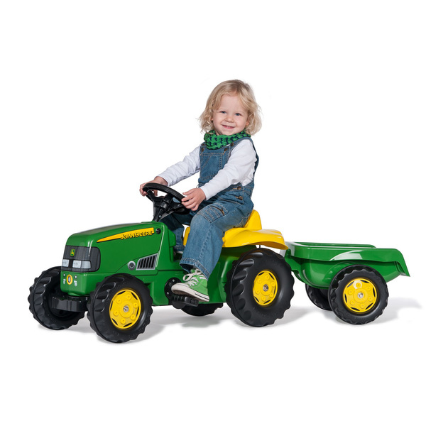 Tracteur à pédales John Deere avec remorque