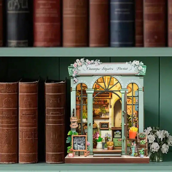 Kit DIY Book Nook - Fleuriste des Champs Élysées