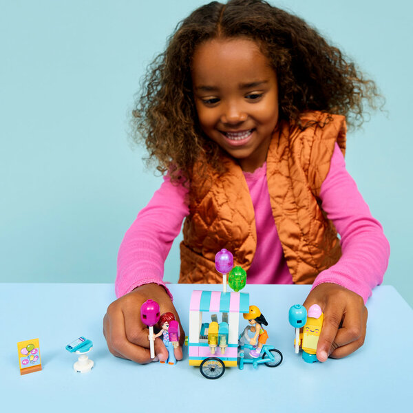 42692 - LEGO® Friends - Le stand de glaces et de ballons