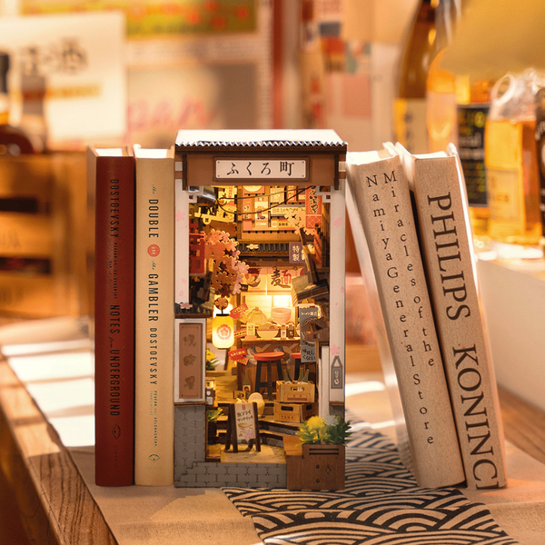Maquette serre-livres - Sakura Wine Alley (249 pièces)