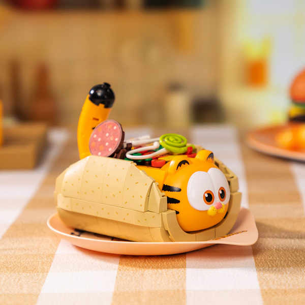 Figurine Pantasy à construire - Garfield taco