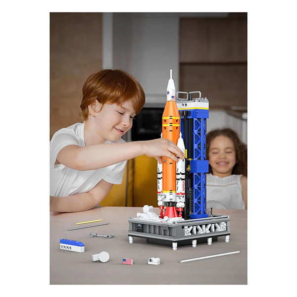 Set de construction CaDA – Fusée Artemis SLS NASA (659 pièces)