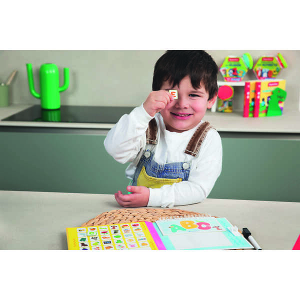 Livre magnétique - Lettres et mots