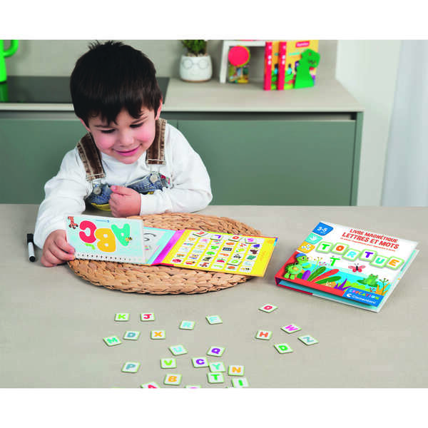 Livre magnétique - Lettres et mots