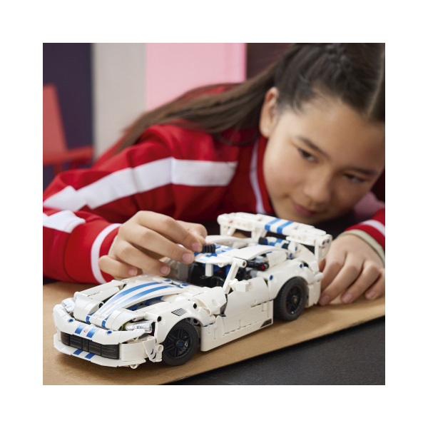 42234 - LEGO® Technic - Voiture de Sport Dodge Viper GTS-R 