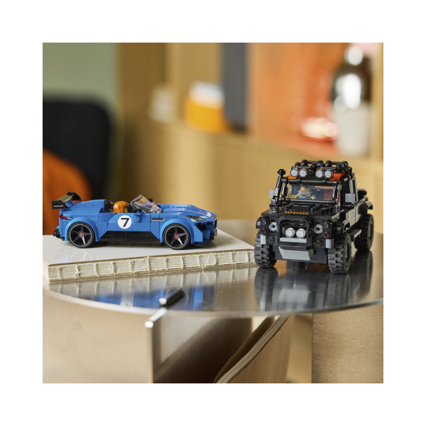 77264 - LEGO® Speed Champions - La Jaguar Project 7 et le Land Rover Defender