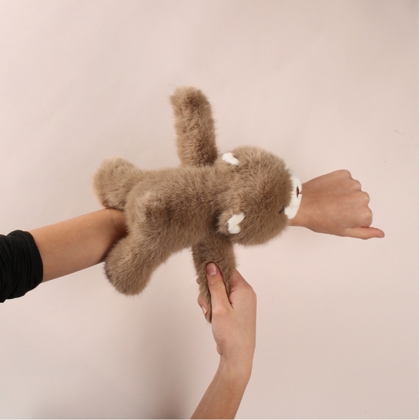 Peluche de poignet à enrouler Ours - 25cm - Collection Podcoll