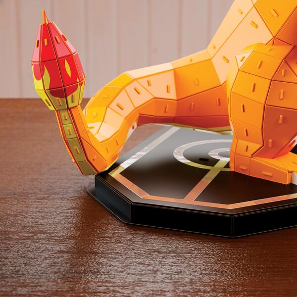 Figurine Dracaufeu Pokémon 4D Build
