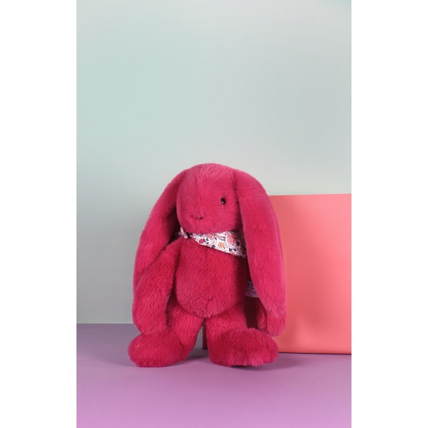 Peluche à câliner lapin fushia avec bandana