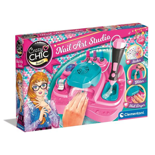 Nail art studio