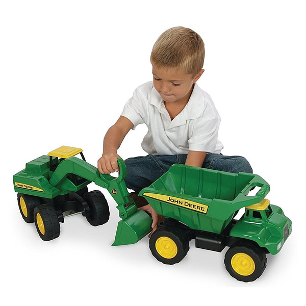 Maxi camion benne John Deere