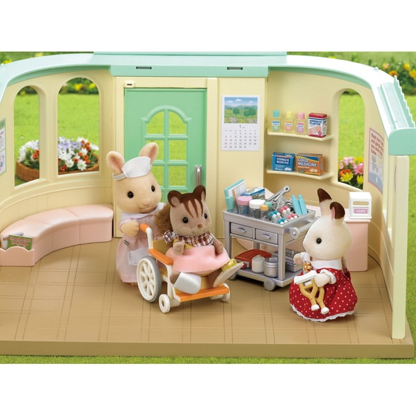 Sylvanian Families - 5094 - L infirmière et Accessoires