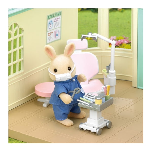 Sylvanian Families - 5095 - Le dentiste et accessoires