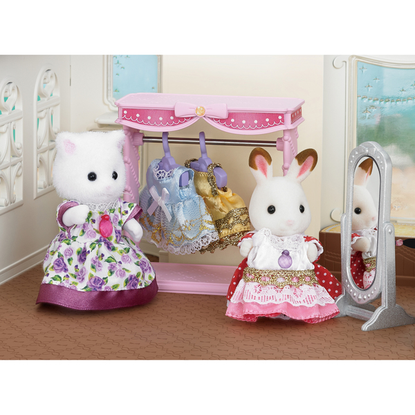 Sylvanian Families - 5236 - Dressing et figurine Lapin