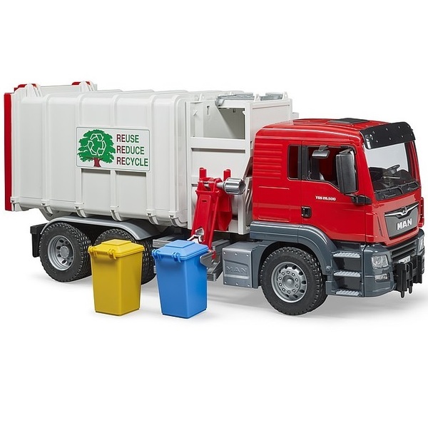 Camion poubelle avec chargeur latéral