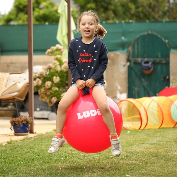 Ballon sauteur XXL rouge