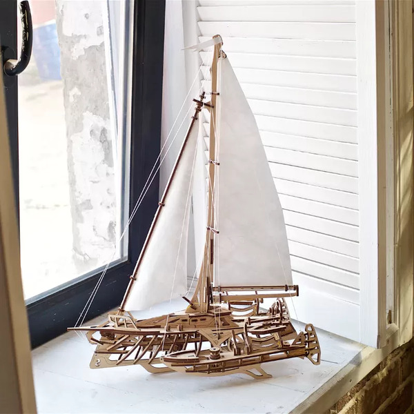 Bateau Trimaran Merihobus - Maquette en bois