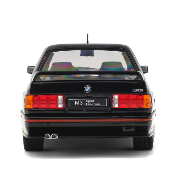 Voiture BMW E30 Sport EVO 1990