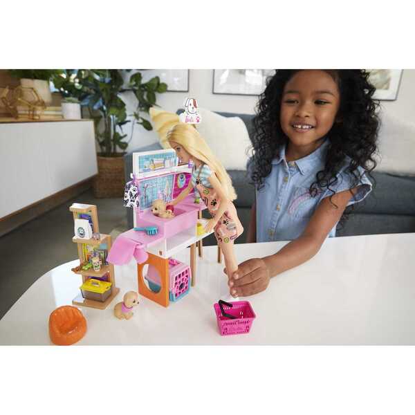 Barbie et son salon de toilettage pour animaux