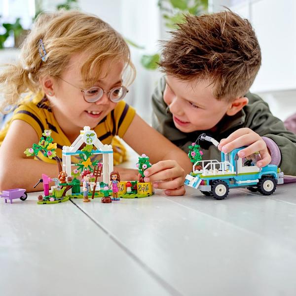 41707 - LEGO® Friends - Le camion planteur d’arbres