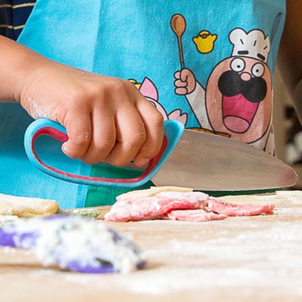 Couteau Chefclub Kids bleu et rouge Chefclub : King Jouet, Faire comme les  grands Chefclub - Jeux d'imitation & Mondes imaginaires