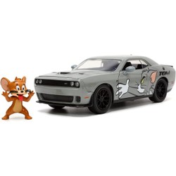 Dodge Challenger Hellcat 2015 et figurine Jerry