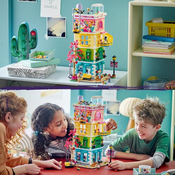 41748 - LEGO® Friends - Le Centre Collectif de Heartlake City