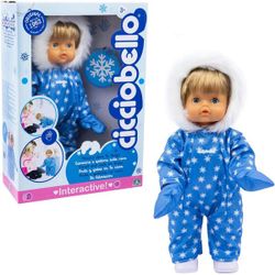 Poupon Cicciobello Marche dans la neige