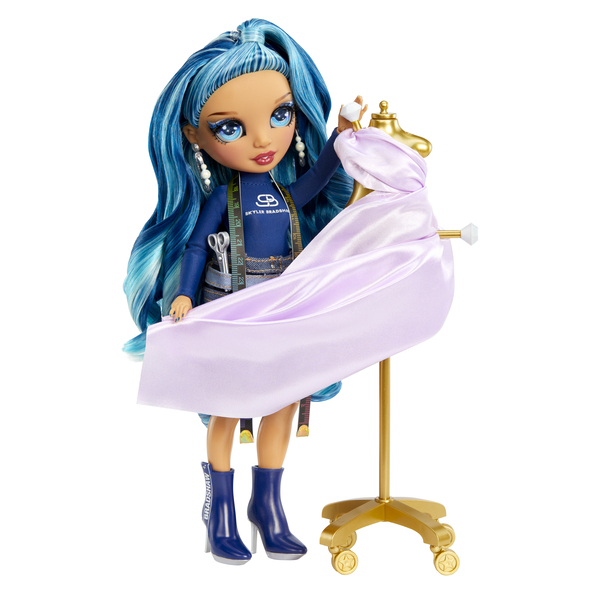 Studio de mode Rainbow High Dream & Design avec poupée Skyler