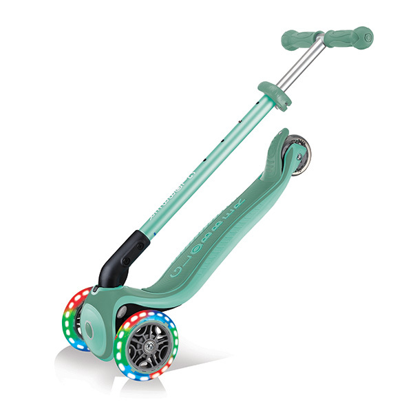 Trottinette lumineuse Primo Mint - Globber